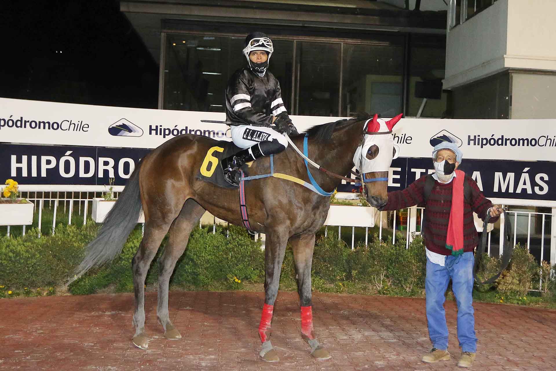 - Soc. Hipódromo Chile S.A.